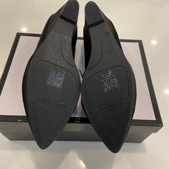 Nine West black suede wedges - Picture 7 of 8